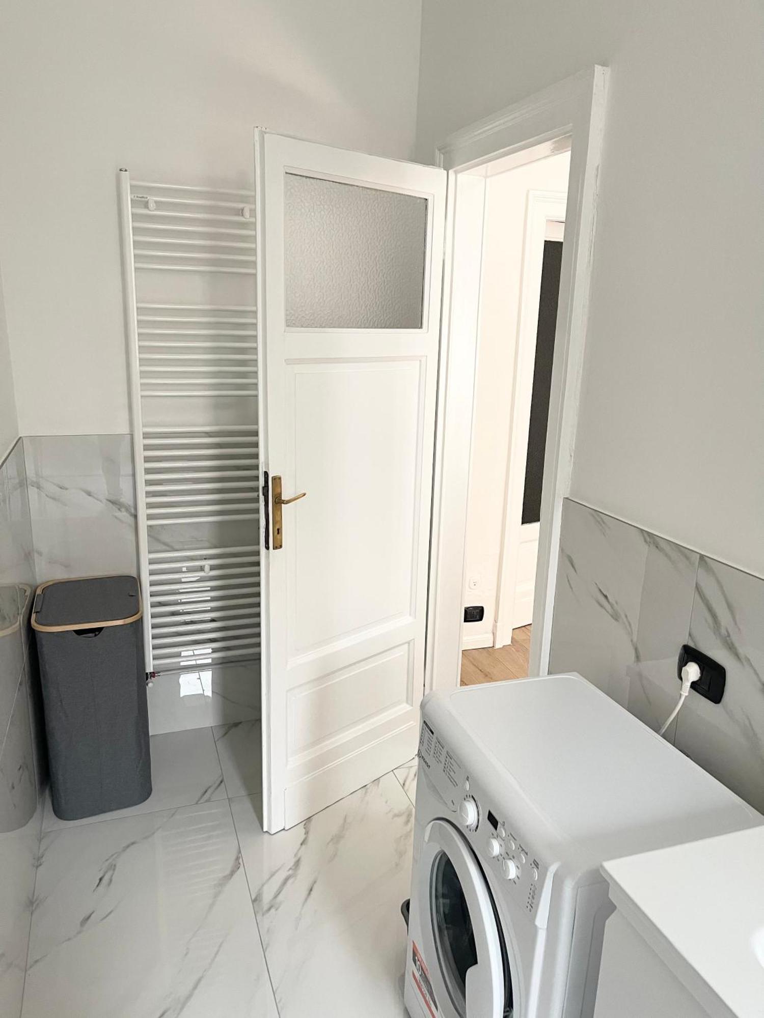 Ampio Bilocale Zona Navigli Apartment Milano Ngoại thất bức ảnh